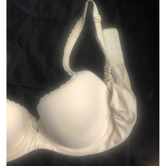 Victoria Secret Bra 32D Nude Demi Buste Double Underwire Lace Trim Cup & Straps - Picture 3 of 5